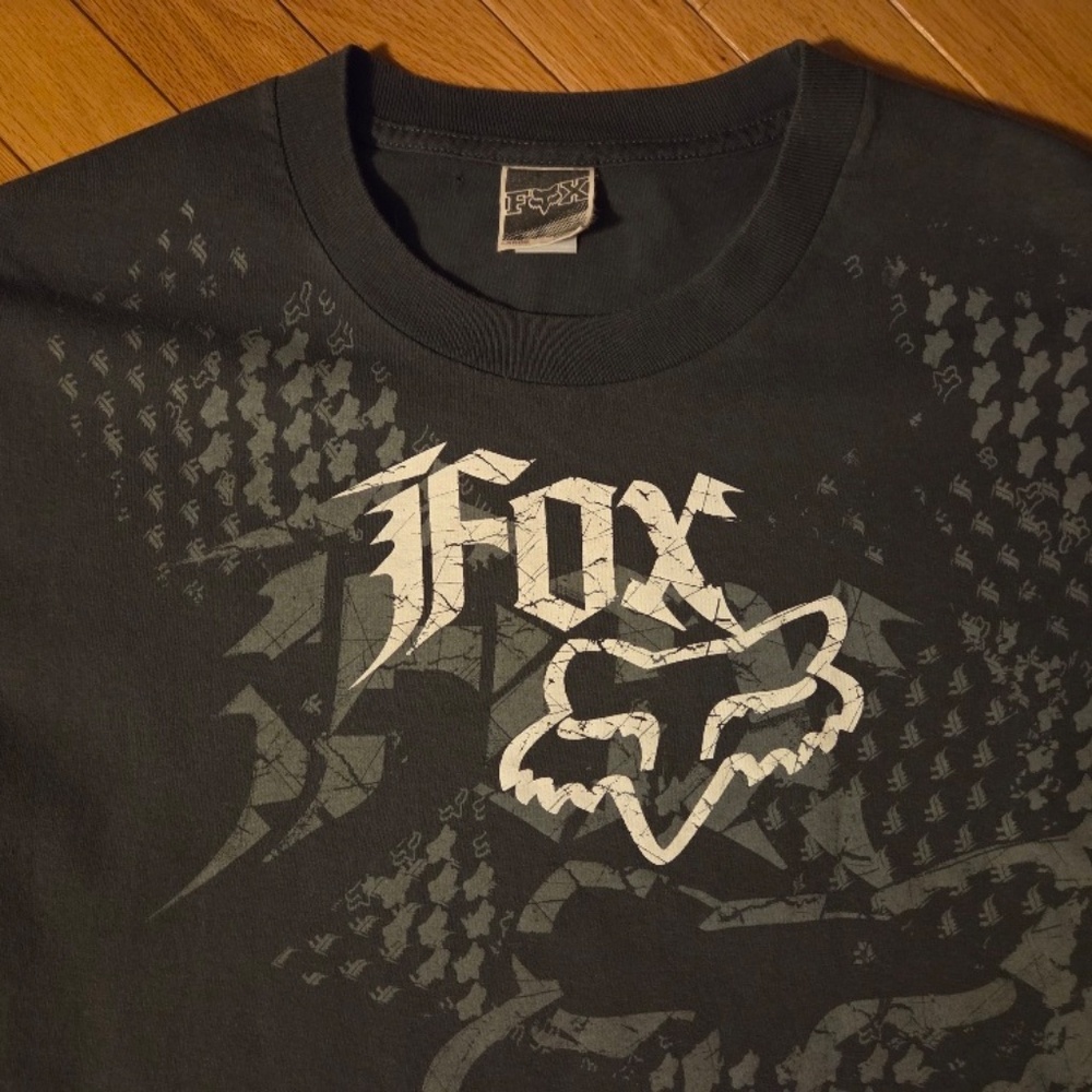 Mens Fox Gray Tee Size L